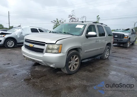 2007 Chevrolet Tahoe Ltz из США, поврежденный, VIN 1GNFC130X7R189031